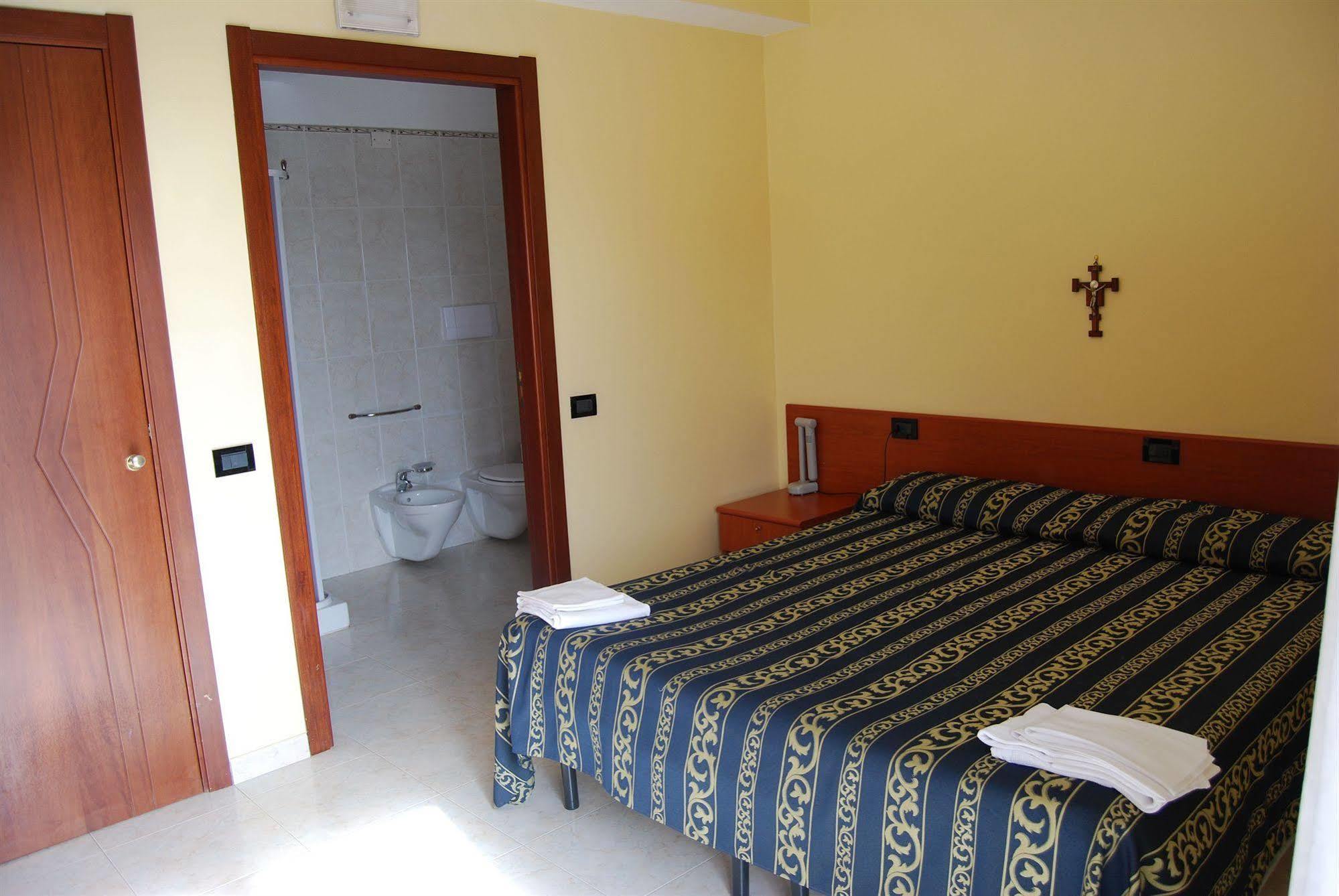 Hotel Il Chierichetto San Giovanni Rotondo Exterior photo